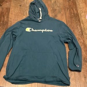 MENS CHAMPION HOODIE LARGE